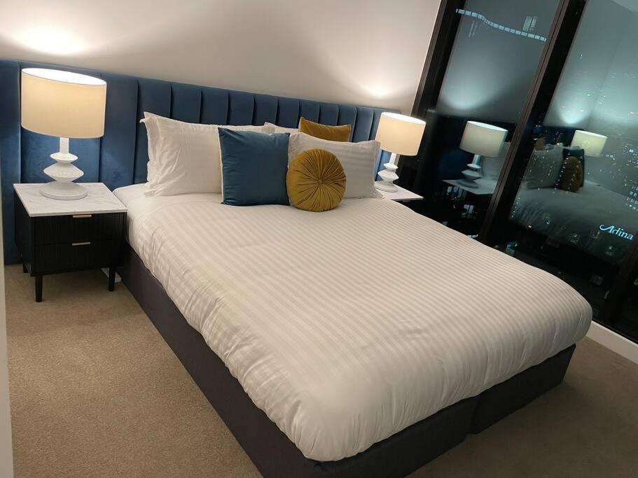 Lux 3 Bedroom Apartment In Southbank 멜번 외부 사진