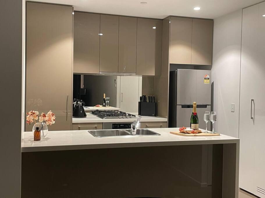 Lux 3 Bedroom Apartment In Southbank 멜번 외부 사진